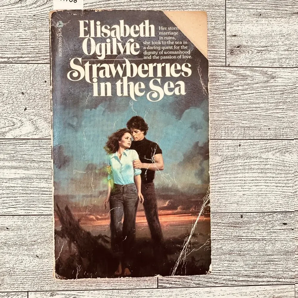Strawberries In The Sea - Elisabeth Ogilvie 1977 Vtg Avon 1st Print Paperback PB